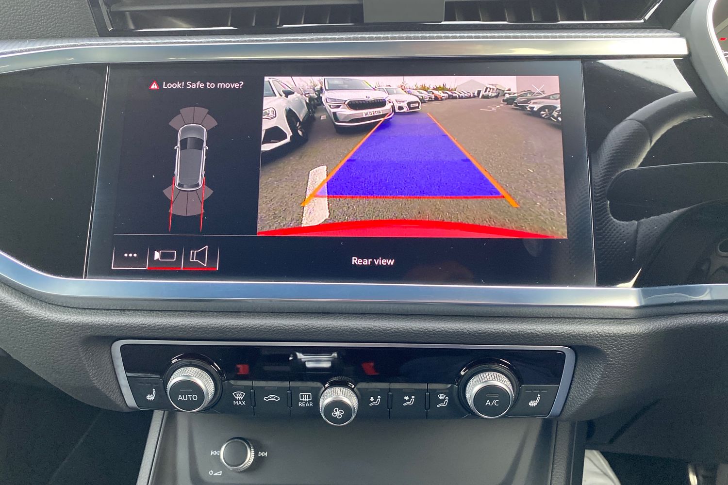 Used Audi Q3 2023 for sale - 76675780: Photo 19