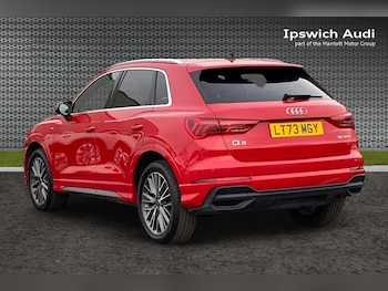 Used Audi Q3 2023 for sale - 76675780: Photo