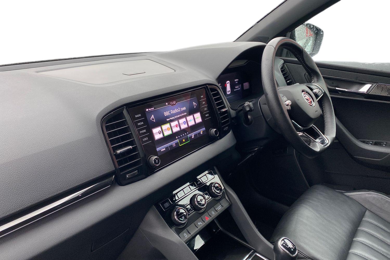 Used Skoda Karoq 2023 for sale - 76676302: Photo 2