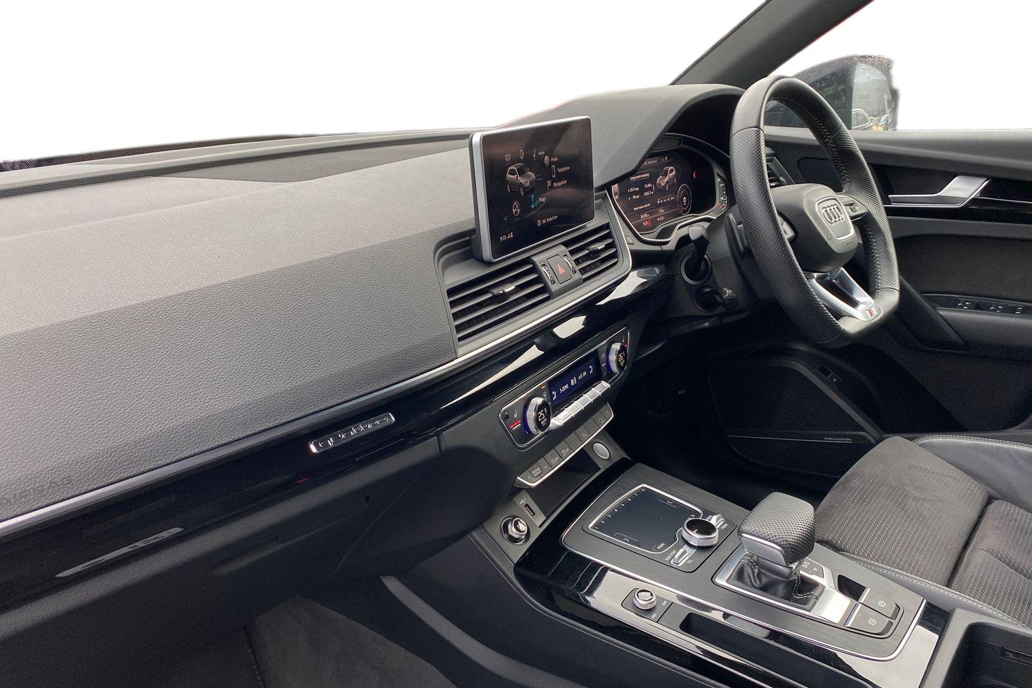 Used Audi Q5 2020 for sale - 76681067: Photo 2