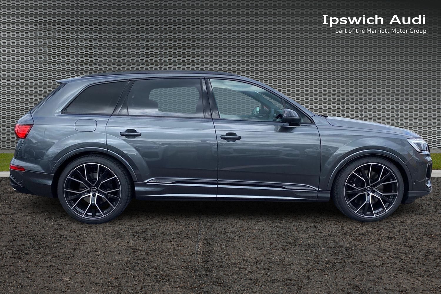 Used Audi Q7 2025 for sale - 76680295: Photo 4