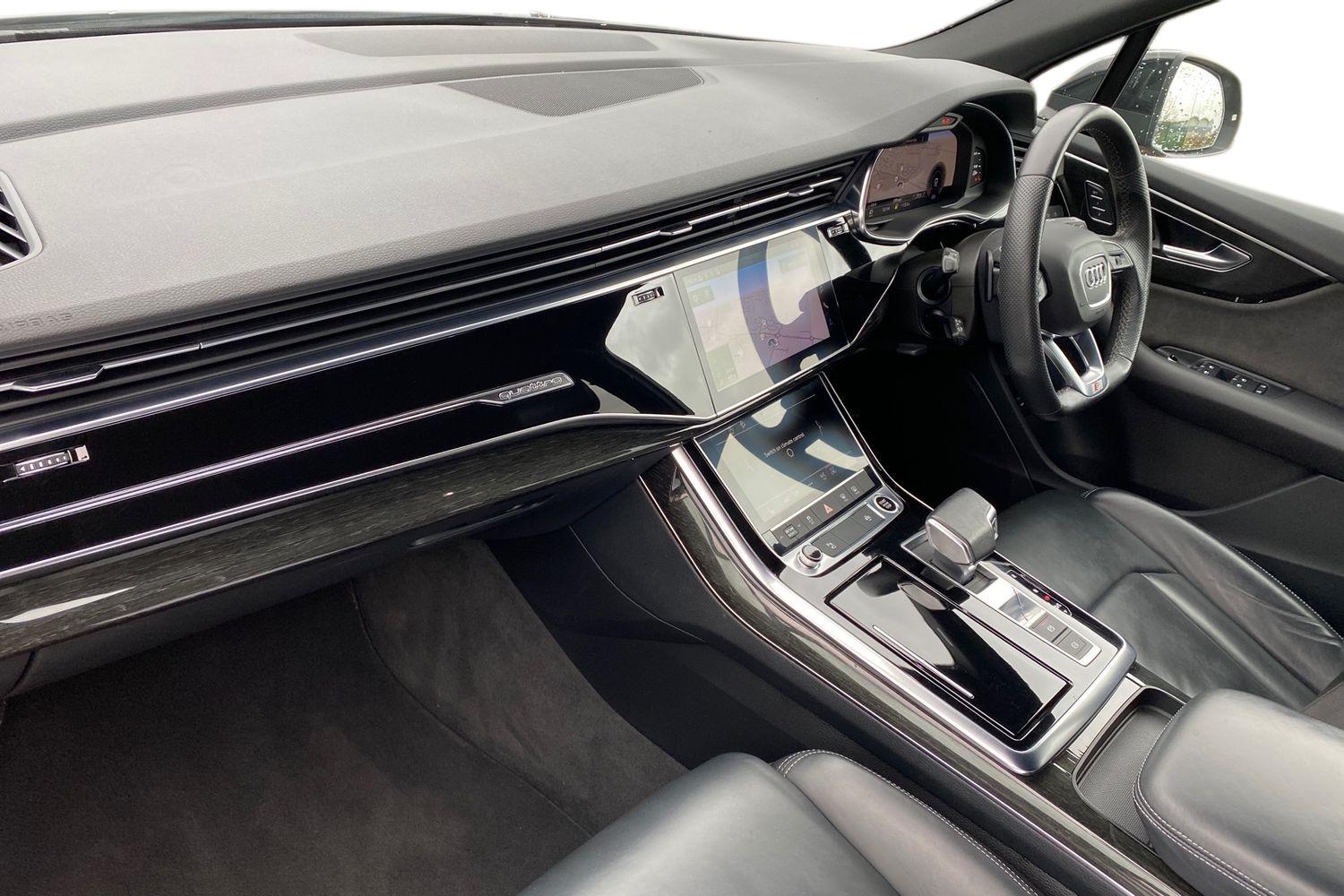 Used Audi Q7 2022 for sale - 77420983: Photo 2