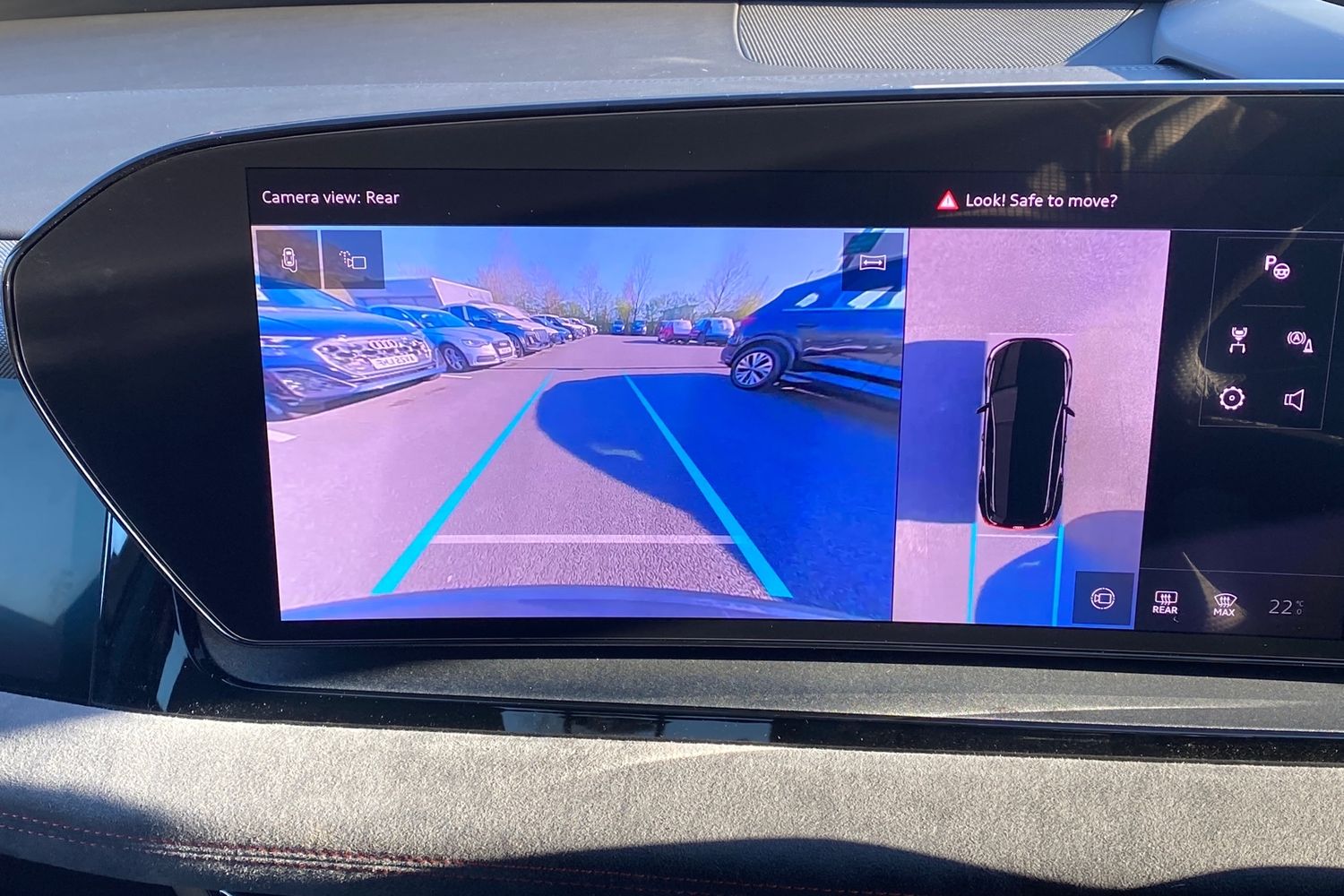 Used Audi Q6 e-tron 2025 for sale - 77069897: Photo 19