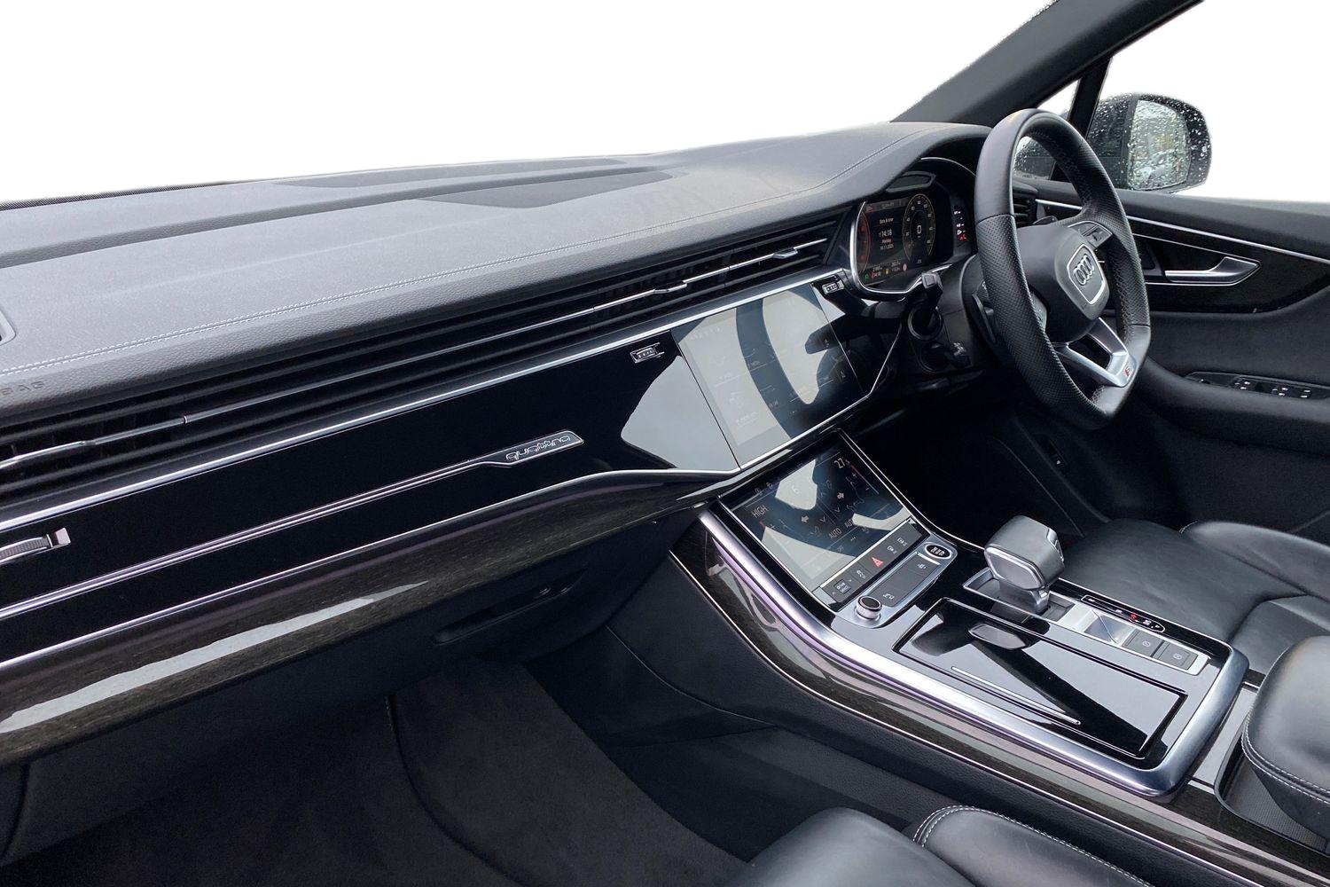 Used Audi Q7 2022 for sale - 76682486: Photo 2