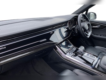 Used Audi Q7 2022 for sale - 76682486: Photo