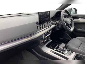 Used Audi Q5 2022 for sale - 77576274: Photo