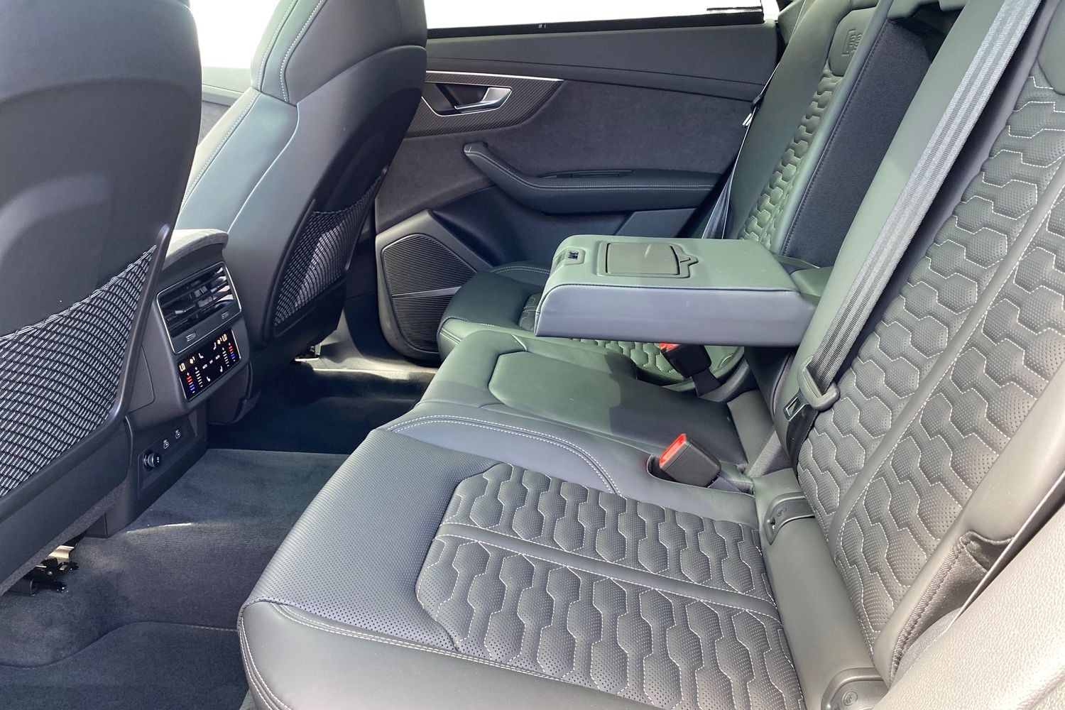 Used Audi RS Q8 2025 for sale - 76782463: Photo 10