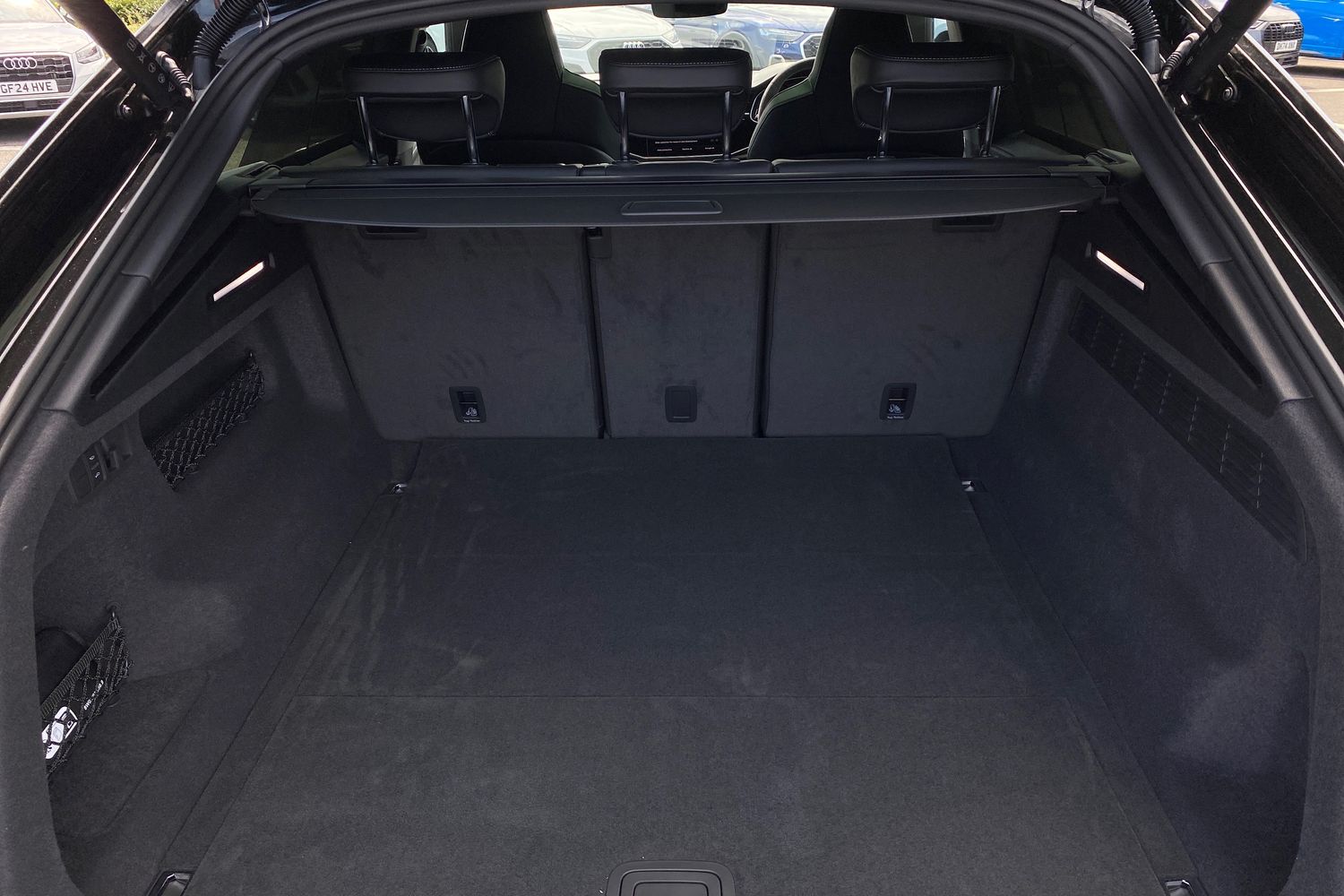 Used Audi RS Q8 2025 for sale - 76782463: Photo 16