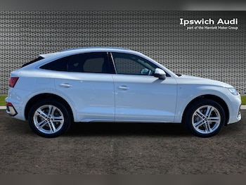 Used Audi Q5 2024 for sale - 76222034: Photo