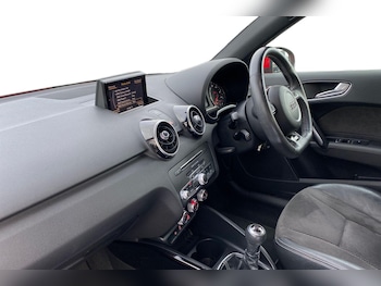 Used Audi A1 2018 for sale - 76673557: Photo