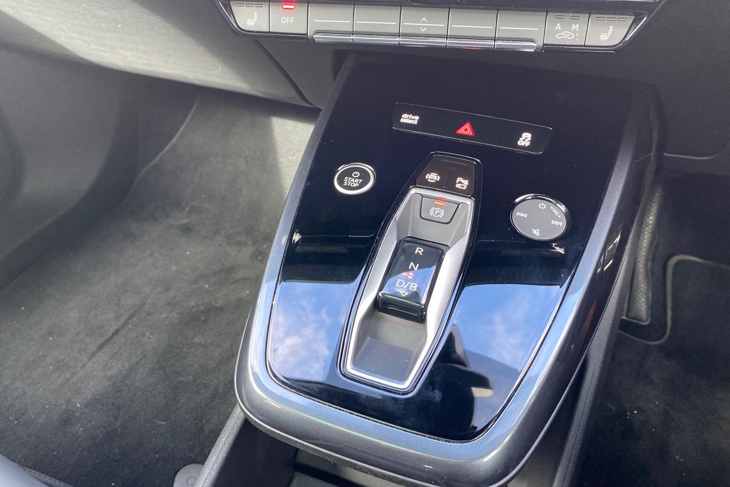 Used Audi Q4 e-tron 2023 for sale - 76675933: Photo 16