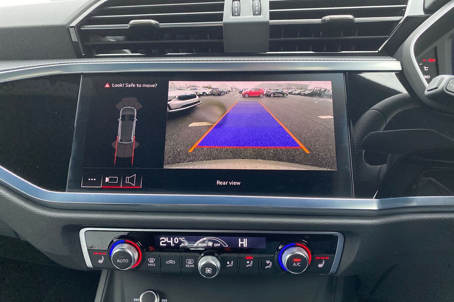 Used Audi Q3 2025 for sale - 76680667: Photo 19