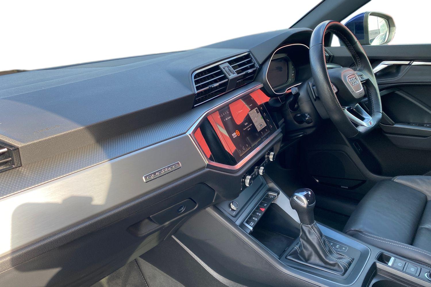 Used Audi Q3 2023 for sale - 76676223: Photo 2