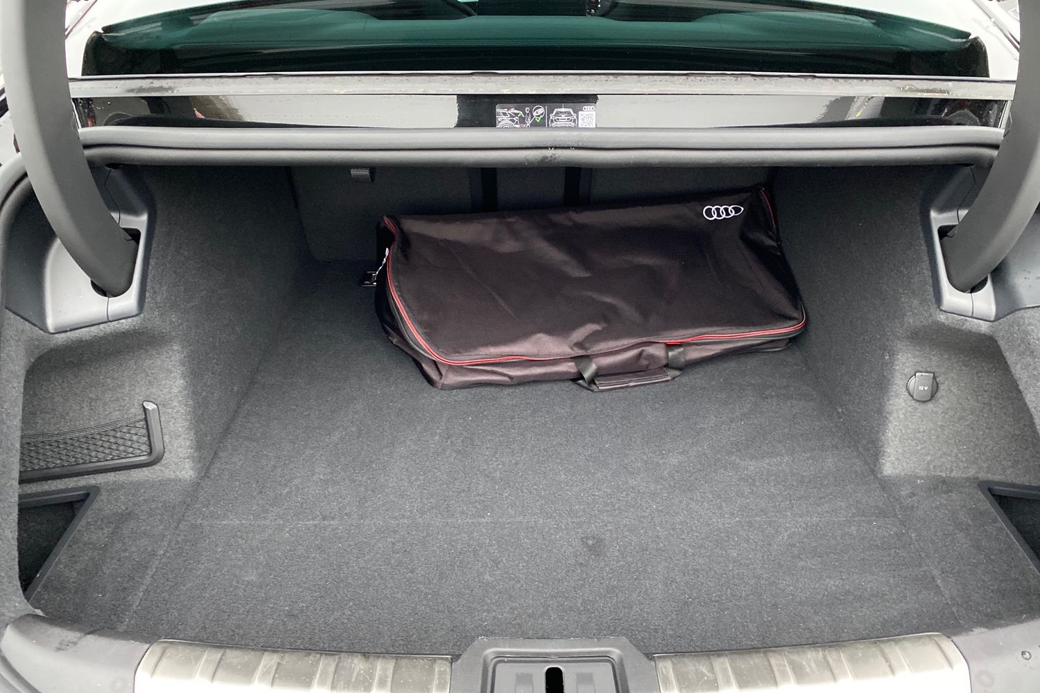 Used Audi e-tron GT 2025 for sale - 78140382: Photo 12