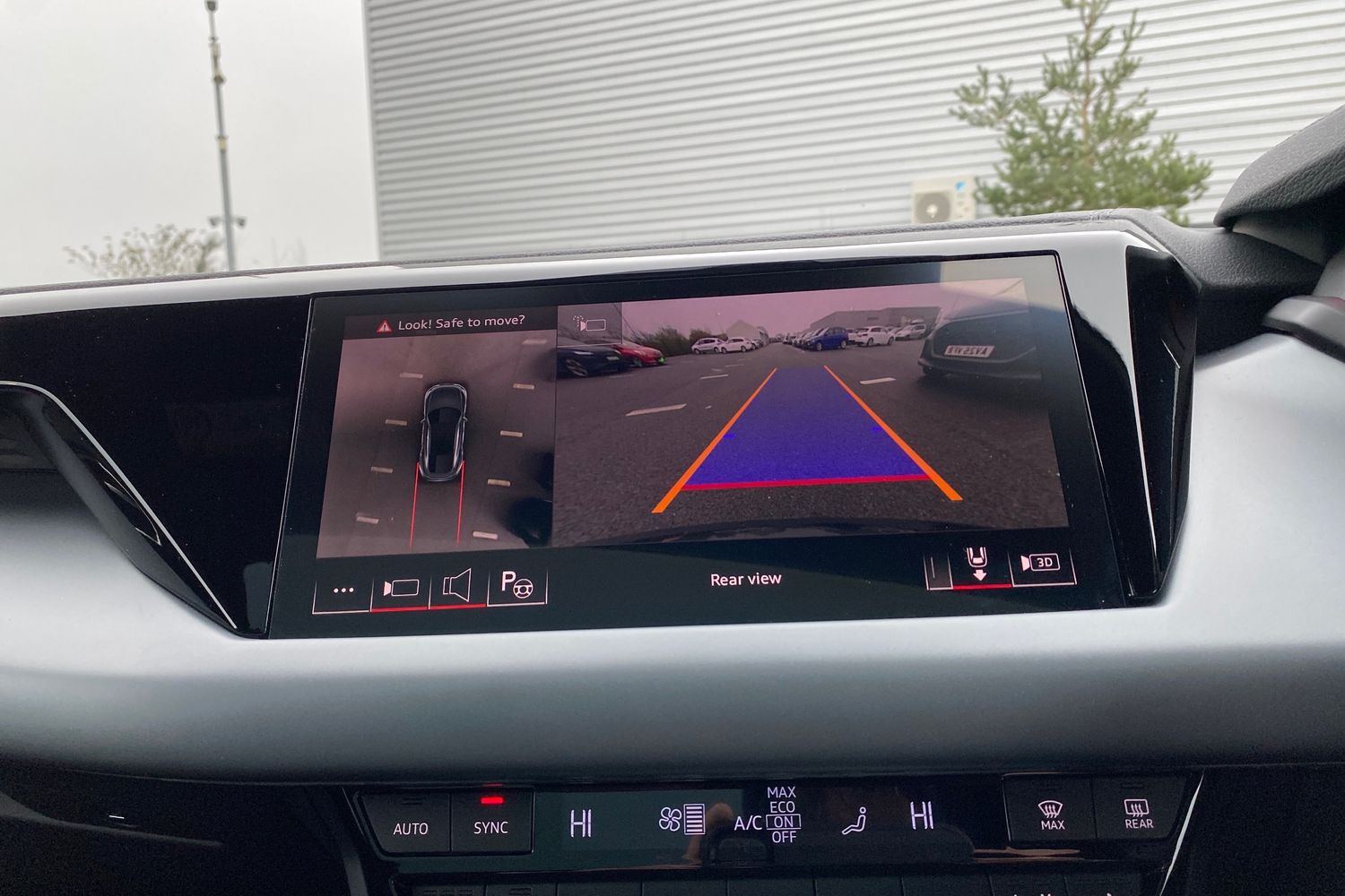 Used Audi e-tron GT 2025 for sale - 78140382: Photo 19