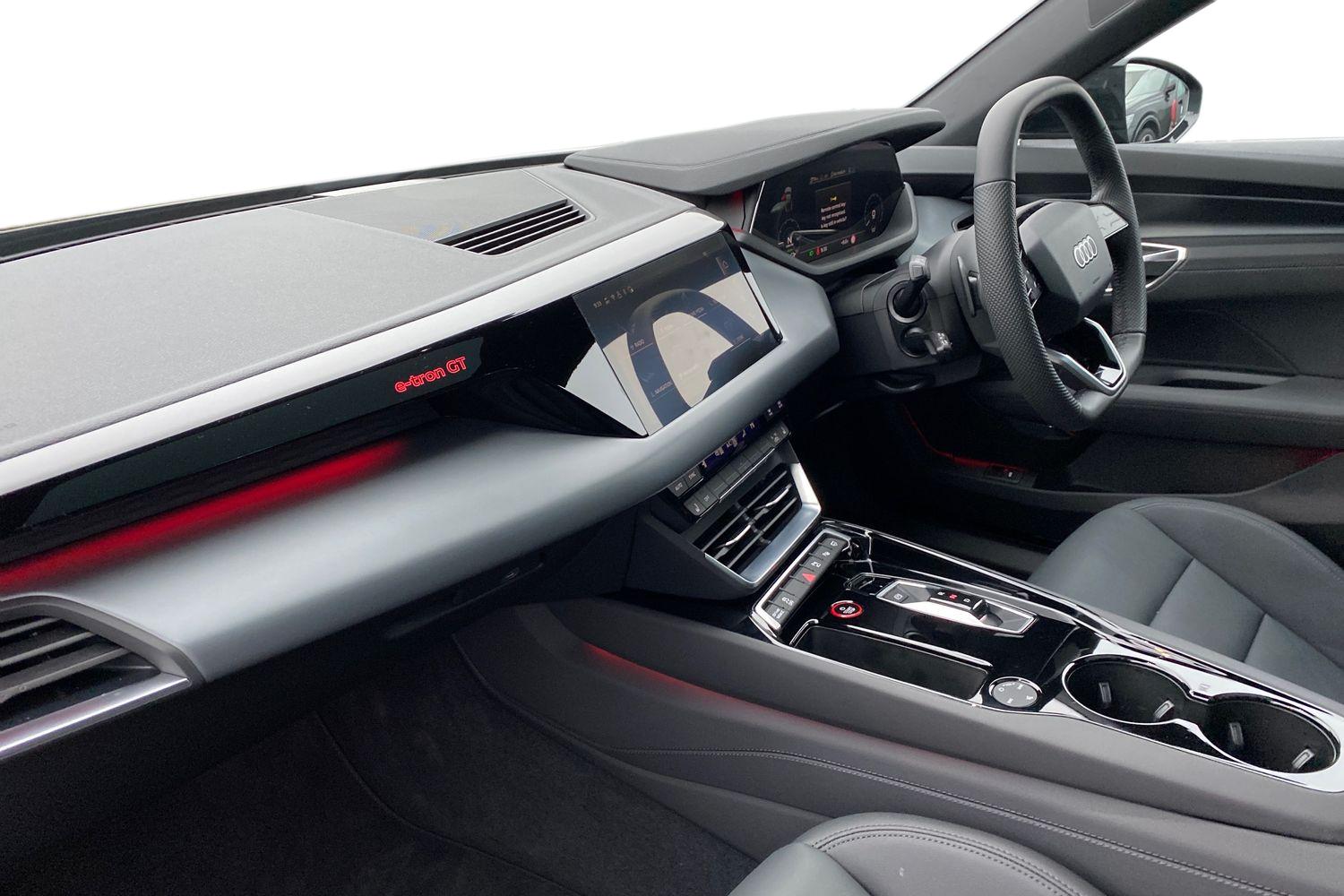 Used Audi e-tron GT 2025 for sale - 78140382: Photo 2