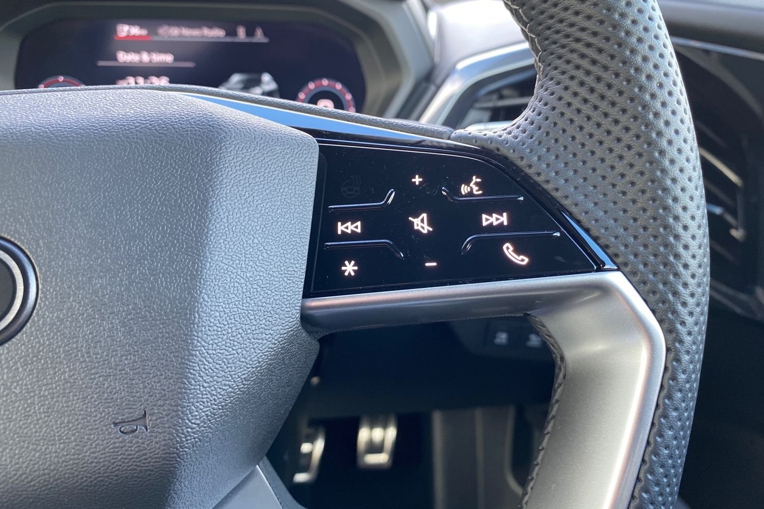 Used Audi Q4 e-tron 2024 for sale - 76677129: Photo 15