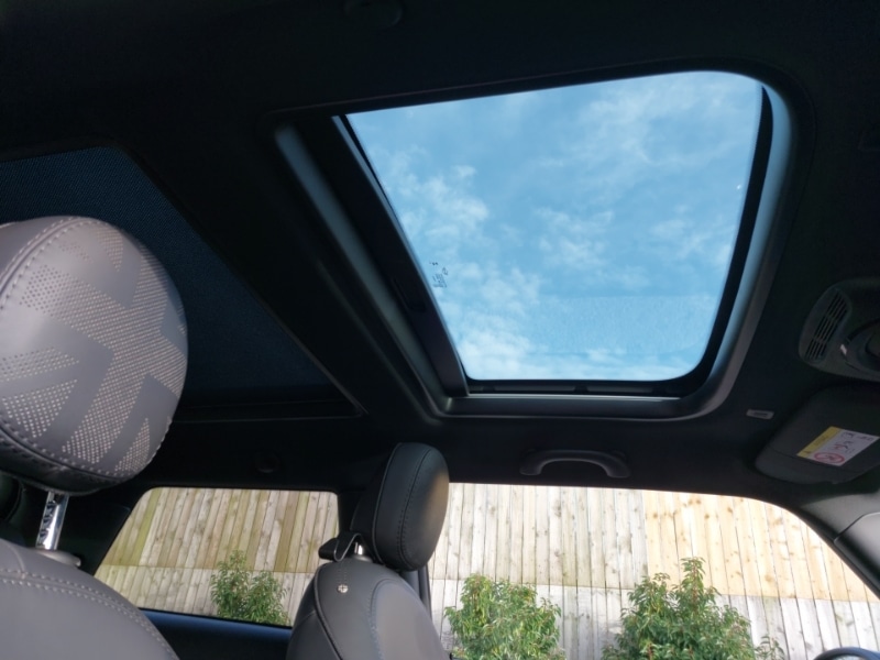 Used MINI Hatch 2023 for sale - 77623960: Photo 17