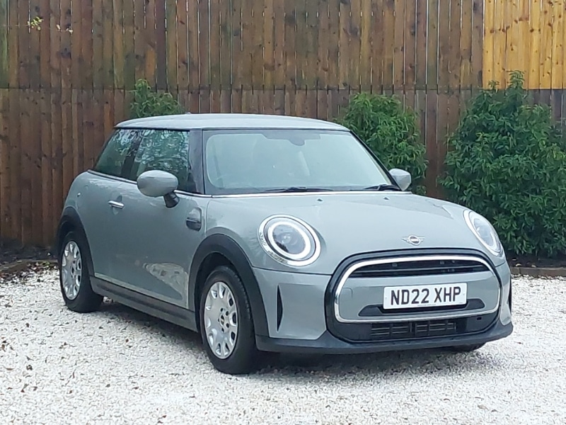 Used MINI Hatch 2022 for sale - 76471716: Photo 1