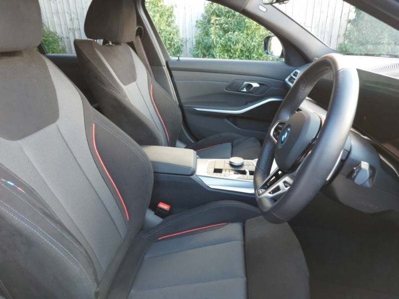 Used BMW 3 Series 2025 for sale - 76403984: Photo 11