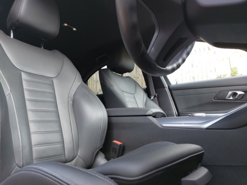 Used BMW 3 Series 2024 for sale - 76059048: Photo 11