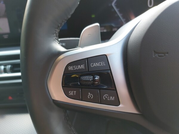 Used BMW 3 Series 2024 for sale - 76059048: Photo 18