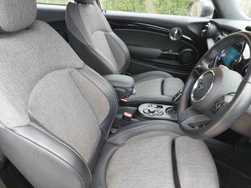 Used MINI Hatch 2023 for sale - 77669947: Photo 11