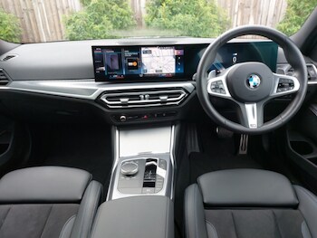 Used BMW 3 Series 2023 for sale - 77252521: Photo