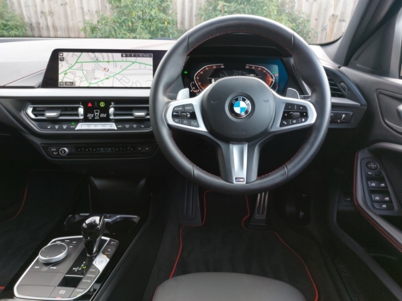 Used BMW 1 Series 2024 for sale - 76437840: Photo 5