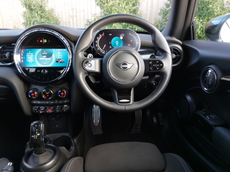 Used MINI Hatch 2023 for sale - 77214281: Photo 5