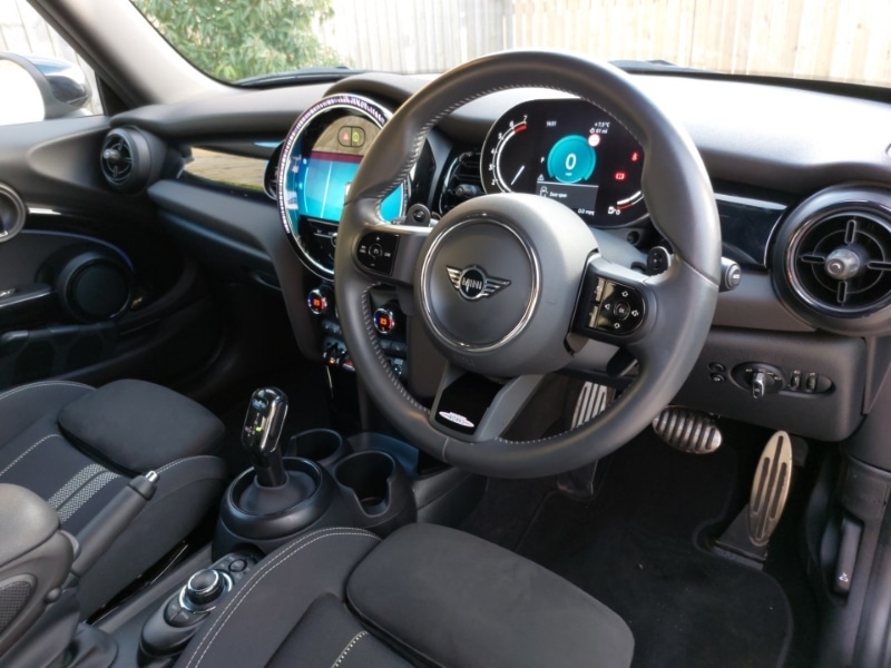 Used MINI Hatch 2023 for sale - 77214281: Photo 6