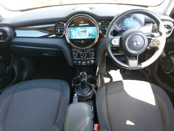 Used MINI Hatch 2023 for sale - 78841982: Photo