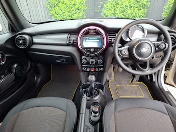 Used MINI Convertible 2020 for sale - 79348089: Photo