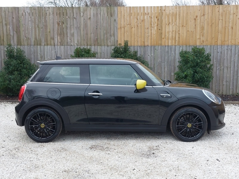 Used MINI Hatch 2022 for sale - 76907089: Photo 2