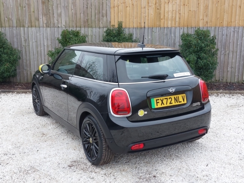 Used MINI Hatch 2022 for sale - 76907089: Photo 3