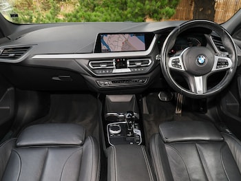 Used BMW 1 Series 2021 for sale - 76700062: Photo