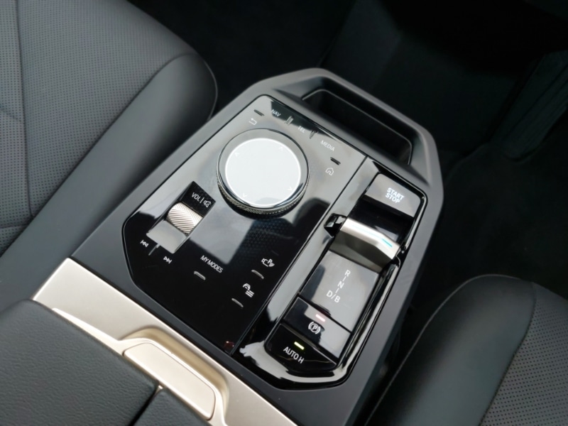 Used BMW iX 2022 for sale - 78023821: Photo 10