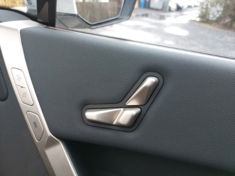 Used BMW iX 2022 for sale - 78023821: Photo 19