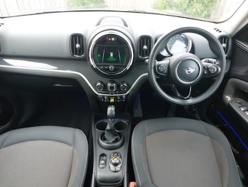 Used MINI Countryman 2019 for sale - 76737077: Photo