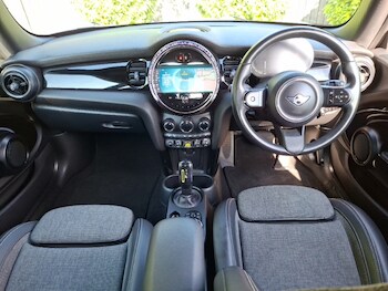 Used MINI Hatch 2021 for sale - 79303119: Photo
