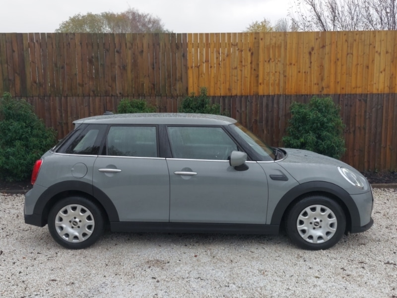 Used MINI Hatch 2022 for sale - 76493340: Photo 2