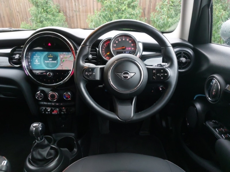 Used MINI Hatch 2022 for sale - 76493340: Photo 5