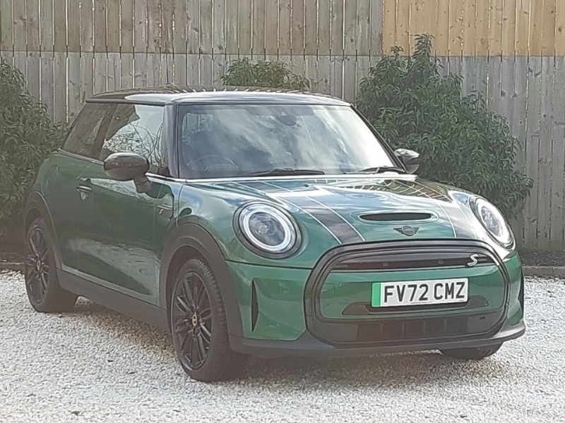 Used MINI Hatch 2022 for sale - 76893640: Photo 1