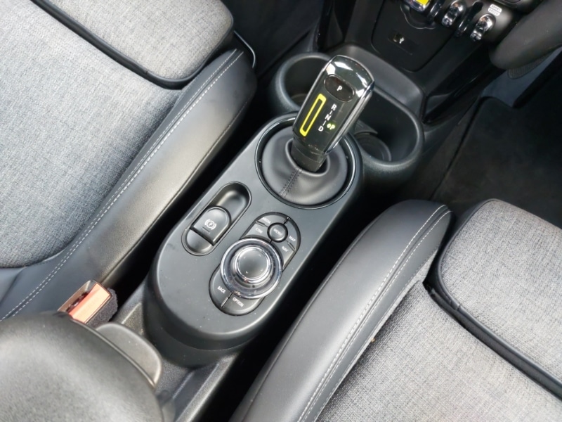 Used MINI Hatch 2022 for sale - 76893640: Photo 10