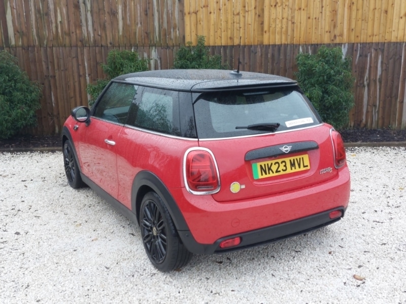 Used MINI Hatch 2023 for sale - 76543742: Photo 3