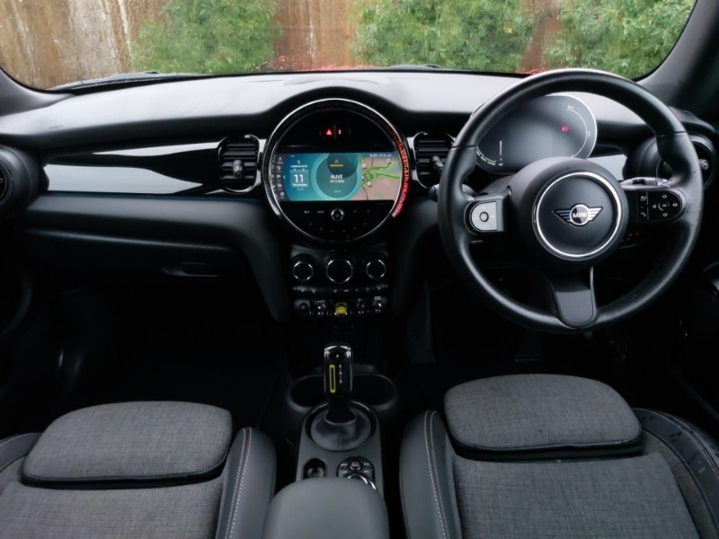 Used MINI Hatch 2023 for sale - 76543742: Photo 4