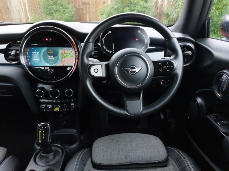 Used MINI Hatch 2023 for sale - 76543742: Photo 5