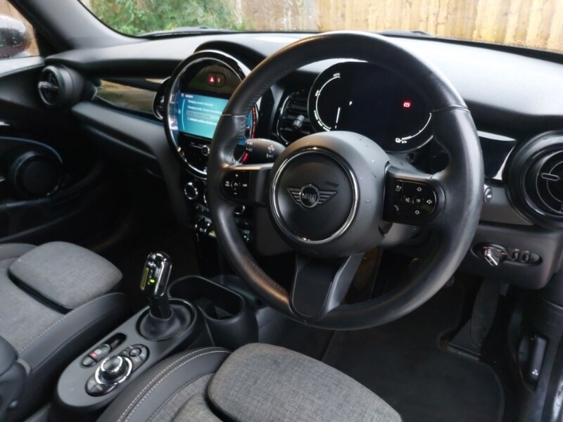 Used MINI Hatch 2023 for sale - 76543742: Photo 6