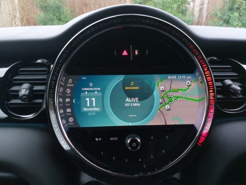 Used MINI Hatch 2023 for sale - 76543742: Photo 8