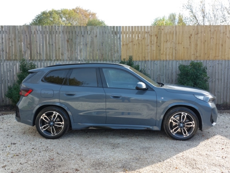Used BMW iX1 2023 for sale - 76369780: Photo 2